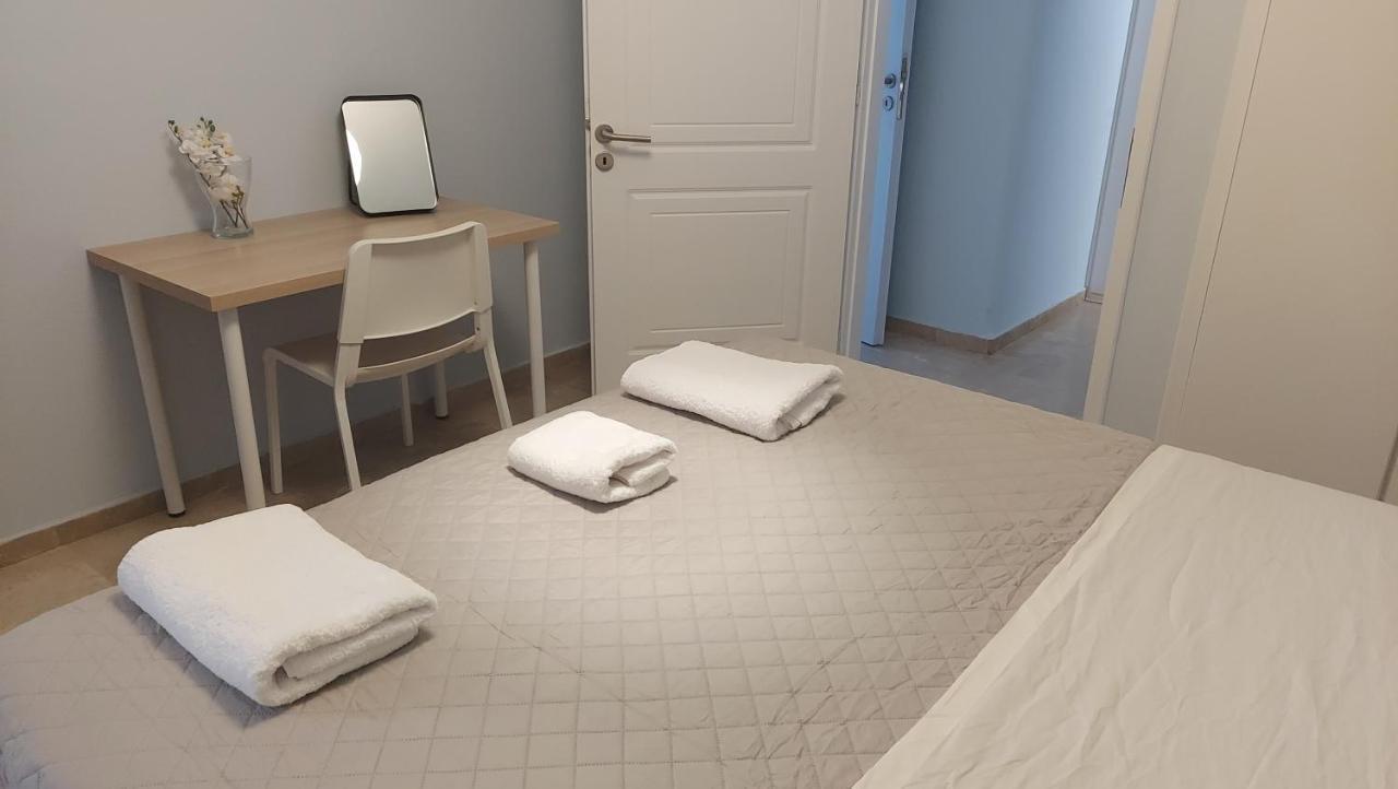 Poseidon Blue Apartment Artemida  Ngoại thất bức ảnh